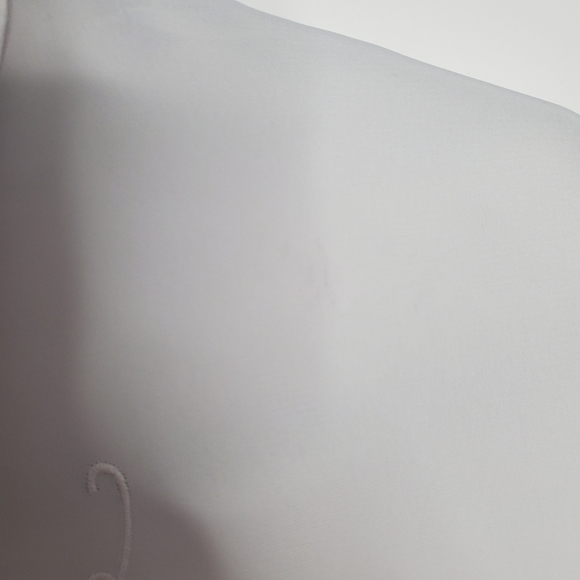 Vintage white button down shirt with embroidery - Picture 11 of 14